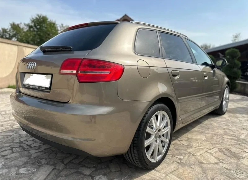 Audi A3 Sportback 2.0TDI S-LINE, DSG, PANO, F1, LEADER, снимка 7 - Автомобили и джипове - 47979006