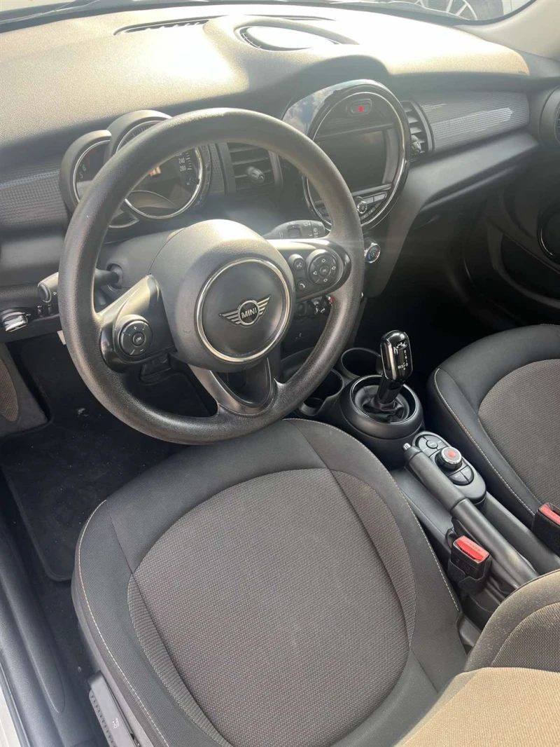 Mini Cooper 5-врати, снимка 6 - Автомобили и джипове - 47357294