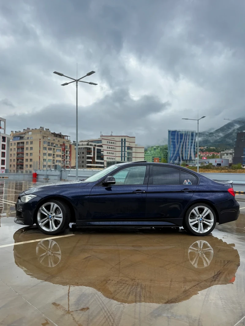 BMW 335 I Задно* 165000км* M-sport* Подгрев* Хедъп* М.точк, снимка 4 - Автомобили и джипове - 47484791