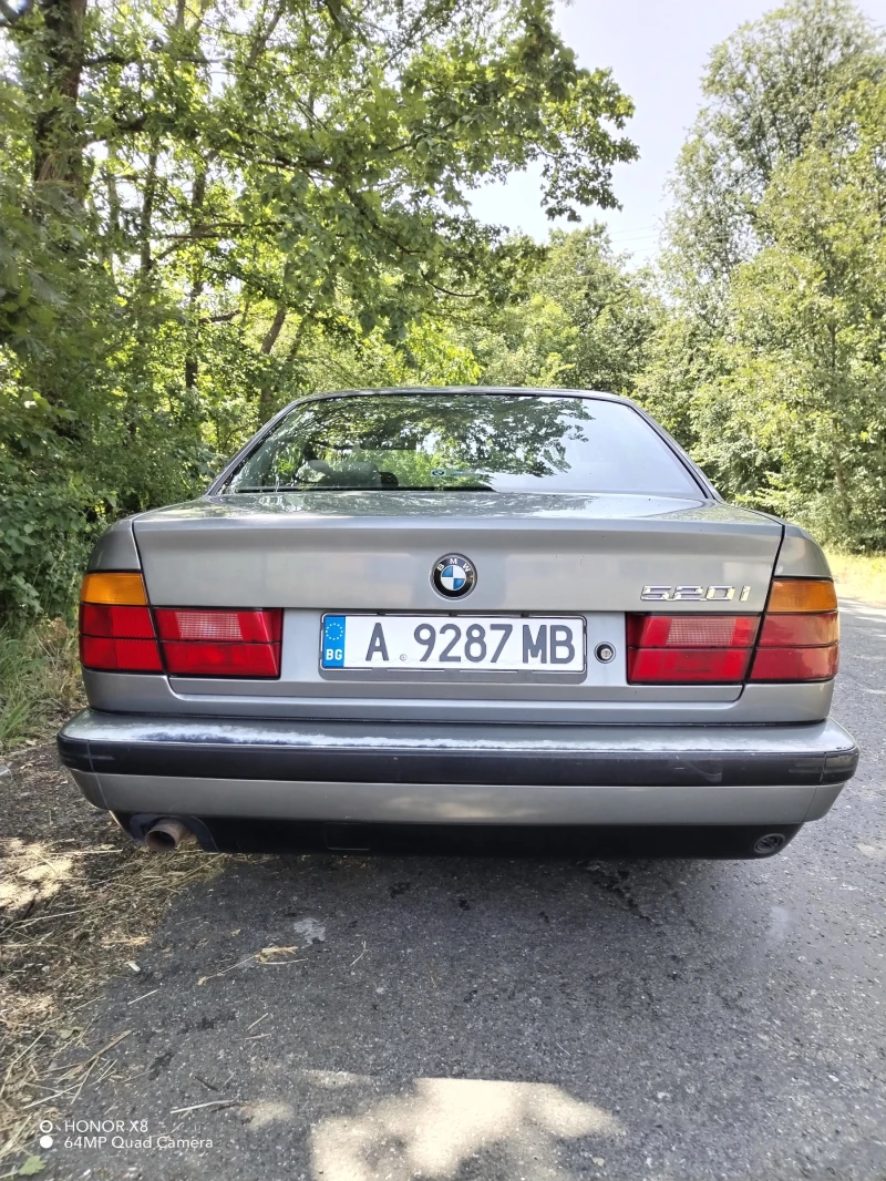 BMW 520, снимка 5 - Автомобили и джипове - 48449009