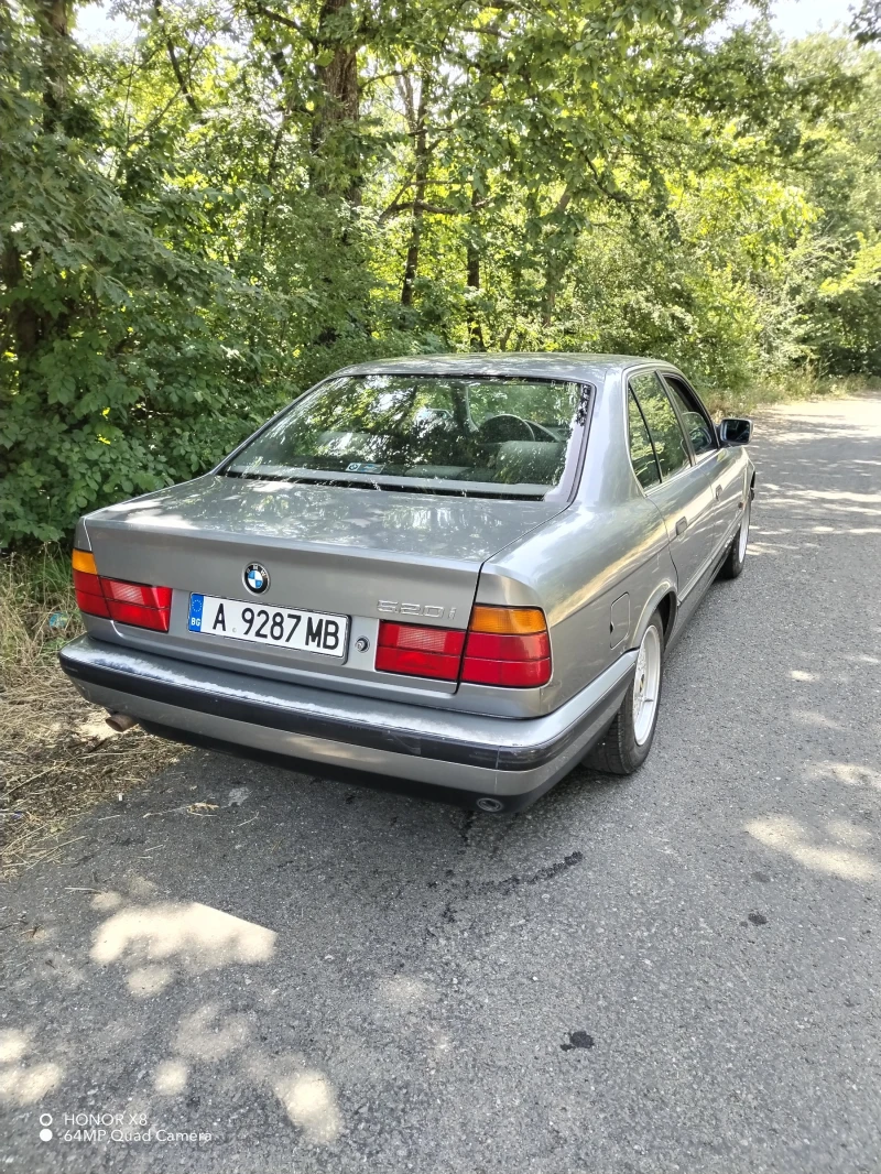 BMW 520, снимка 4 - Автомобили и джипове - 48449009