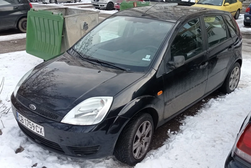 Ford Fiesta 1.3 бензин, снимка 4 - Автомобили и джипове - 48756371