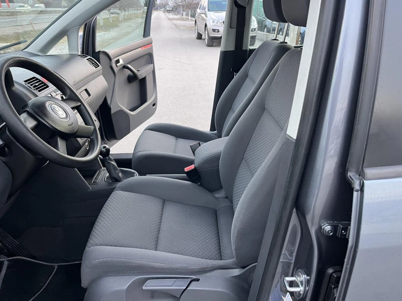 VW Touran 1.9TDI 90к 6 СКОРОСТИ EURO 4 КЛИМАТРОНИК АВТОПИЛОТ, снимка 7 - Автомобили и джипове - 49132133