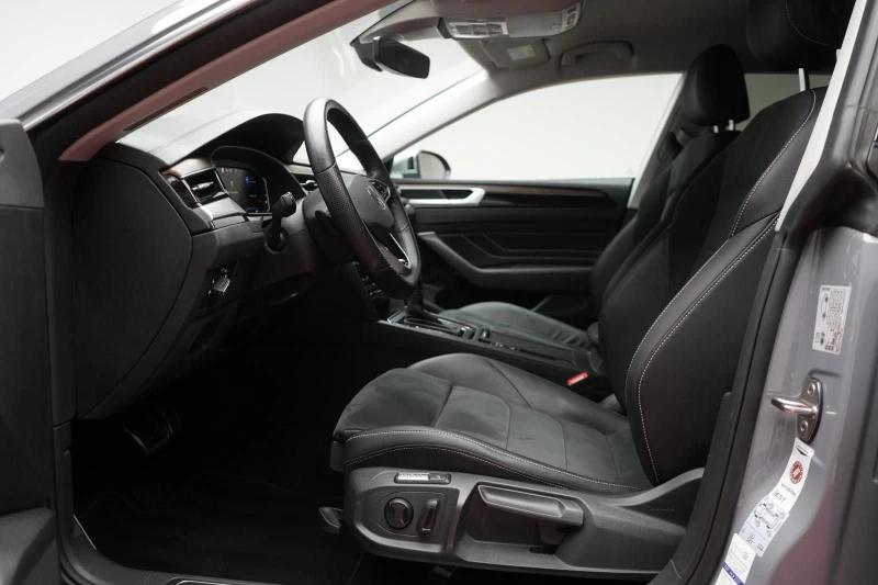 VW Arteon SHOTINGBRAKE/2.0TDI/DSG/360/ELEGANCE/NAVI/LED/E183, снимка 8 - Автомобили и джипове - 50432568