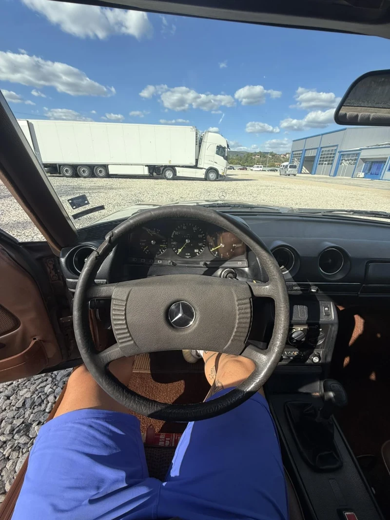 Mercedes-Benz 123 240D, снимка 7 - Автомобили и джипове - 51969905