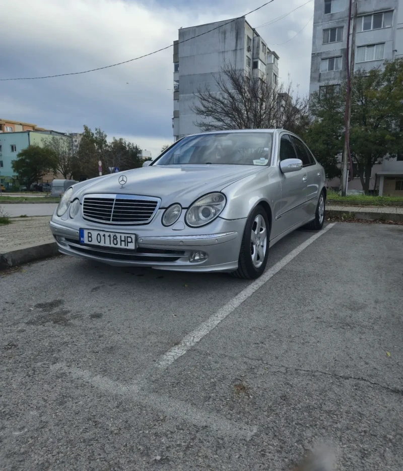 Mercedes-Benz E 270 Avangarde, снимка 2 - Автомобили и джипове - 52996508