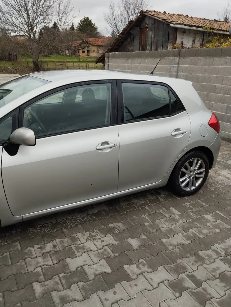Toyota Auris Auris , снимка 3 - Автомобили и джипове - 52593539