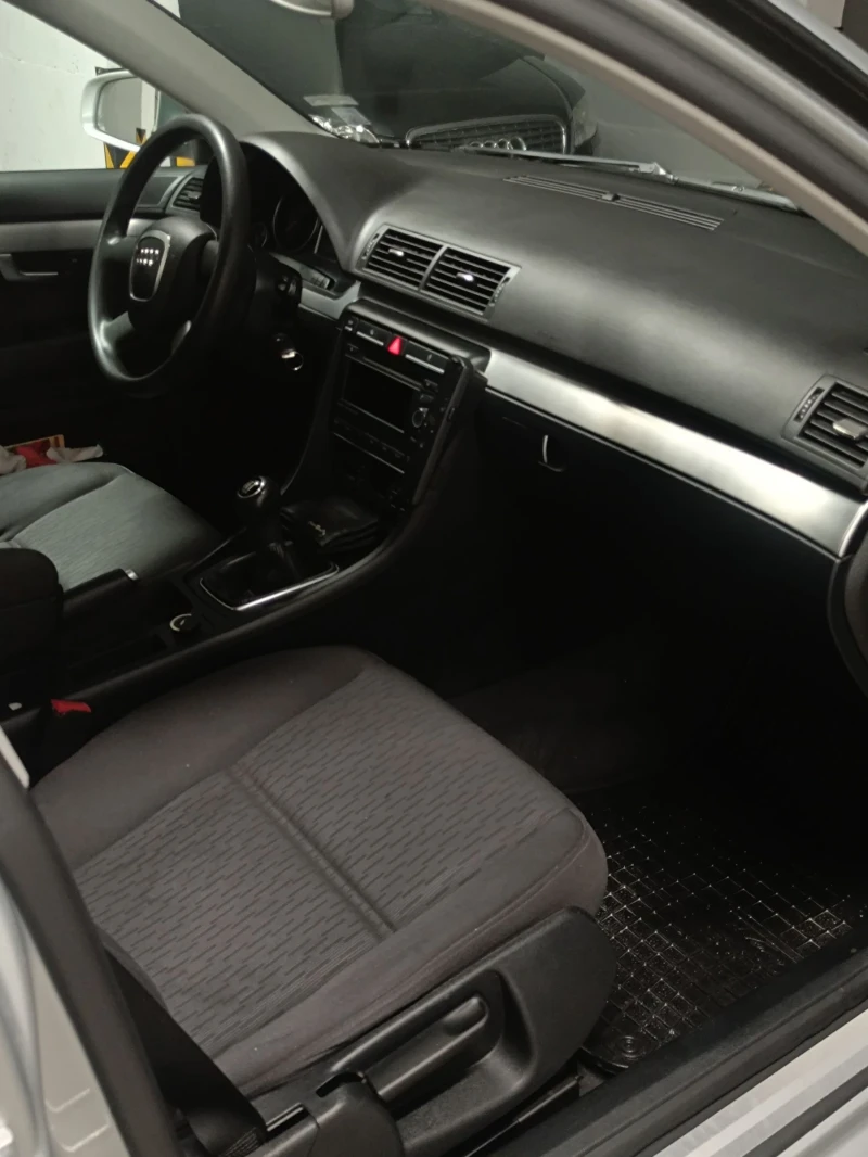 Audi A4 1.9TDI, снимка 9 - Автомобили и джипове - 52897446
