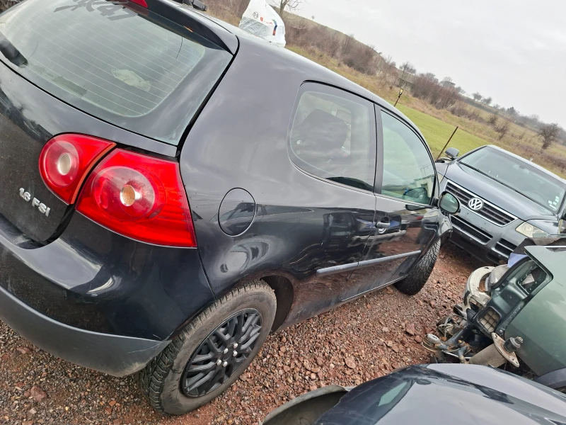 VW Golf 1.6 FSI  GTI  на части, снимка 4 - Автомобили и джипове - 53220110