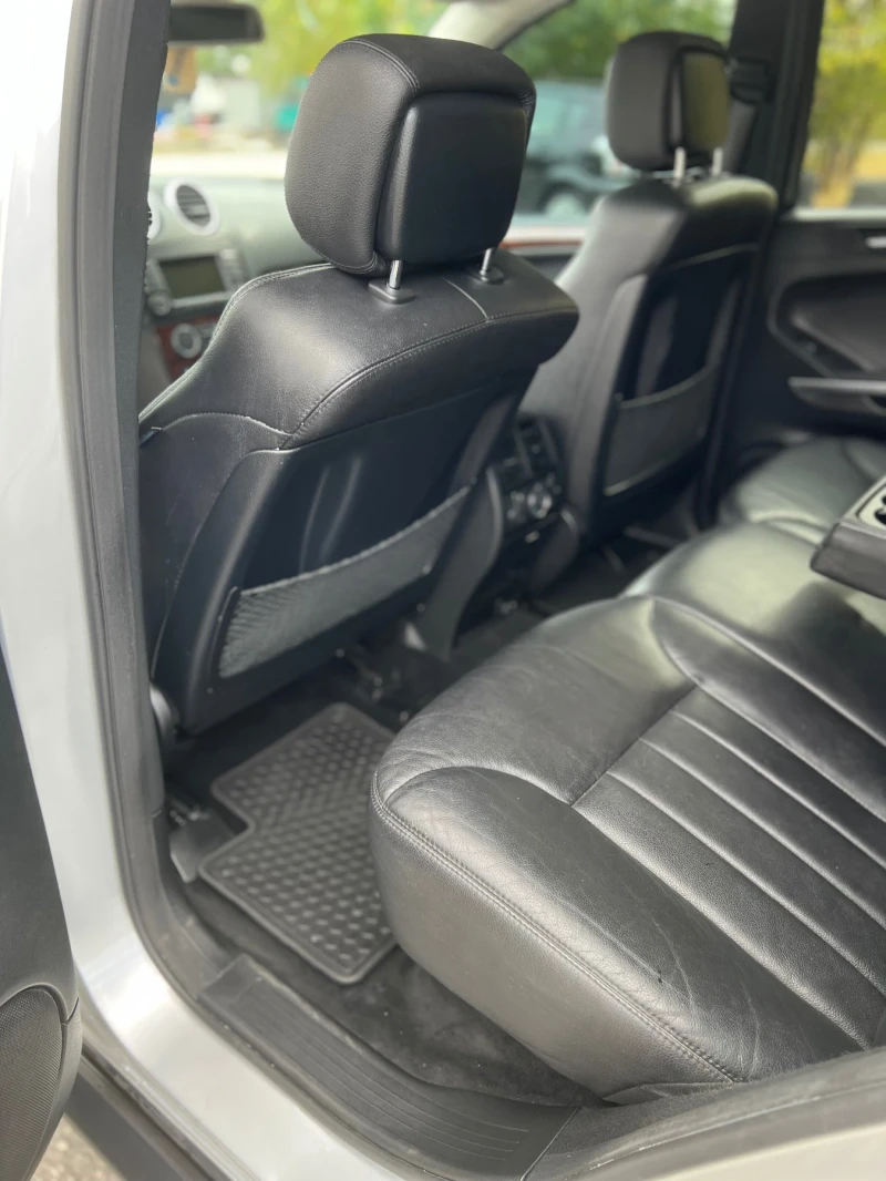 Mercedes-Benz ML 550 5.5 benzin 4matik, снимка 15 - Автомобили и джипове - 53227107