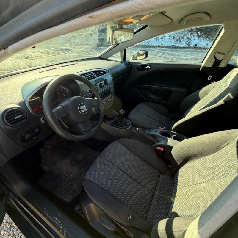Seat Leon 1.9 TDI , снимка 7 - Автомобили и джипове - 53271765