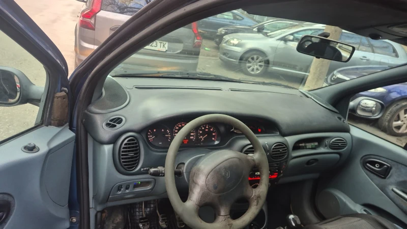 Renault Scenic, снимка 2 - Автомобили и джипове - 53403583
