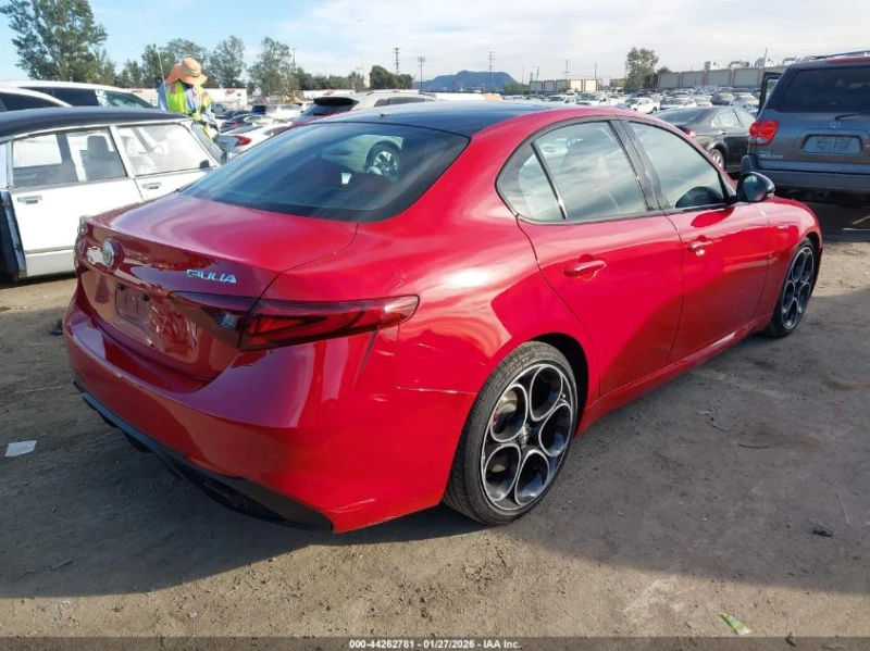Alfa Romeo Giulia VELOCE * АвтоКредит* Цена до БГ, снимка 4 - Автомобили и джипове - 53483961