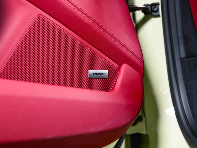 Porsche 911 992.2 CARRERA 4 GTS CHRONO BOSE 360 CAMERA, снимка 10 - Автомобили и джипове - 53599243