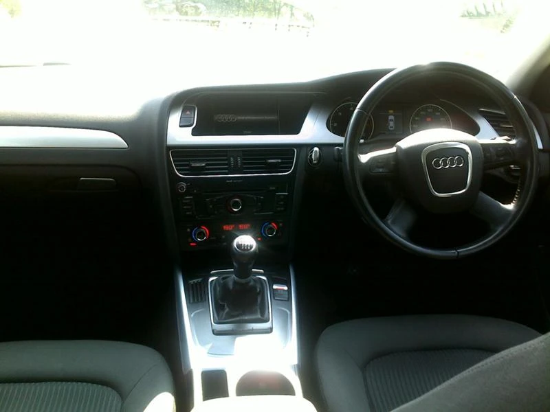 Audi A4 2.0TDI 143к.с, снимка 7 - Автомобили и джипове - 48370054