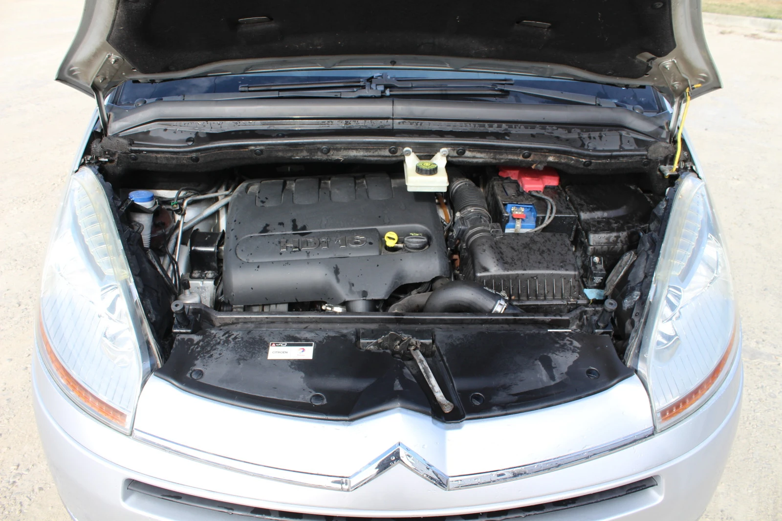 Citroen C4 Picasso 1.6HDI АВТОМАТ | Mobile.bg — изображение 17