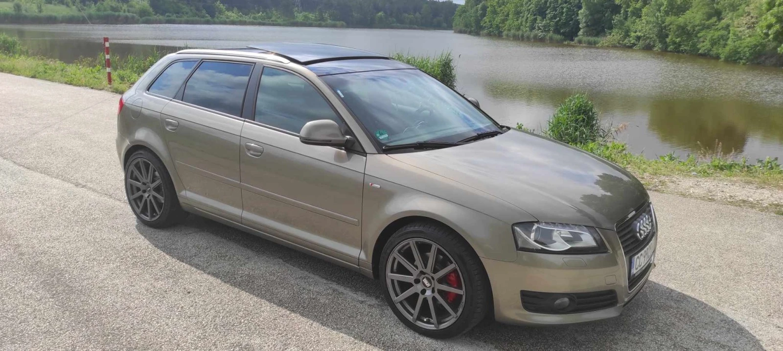 Audi A3 Sportback 2.0TDI S-LINE, DSG, PANO, F1, LEADER - изображение 2