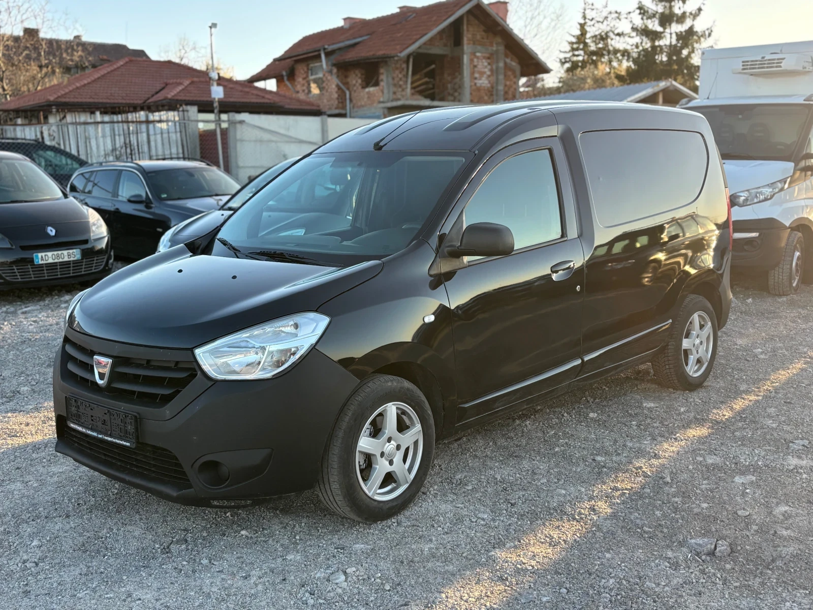 Dacia Dokker 1.5-75кс, АC | Mobile.bg — изображение 1
