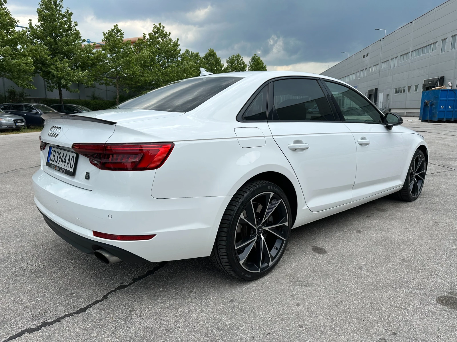 Audi A4 2.0i 252 к.с. - изображение 4