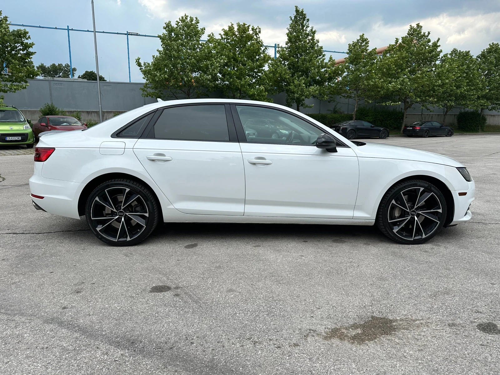 Audi A4 2.0i 252 к.с. - изображение 5
