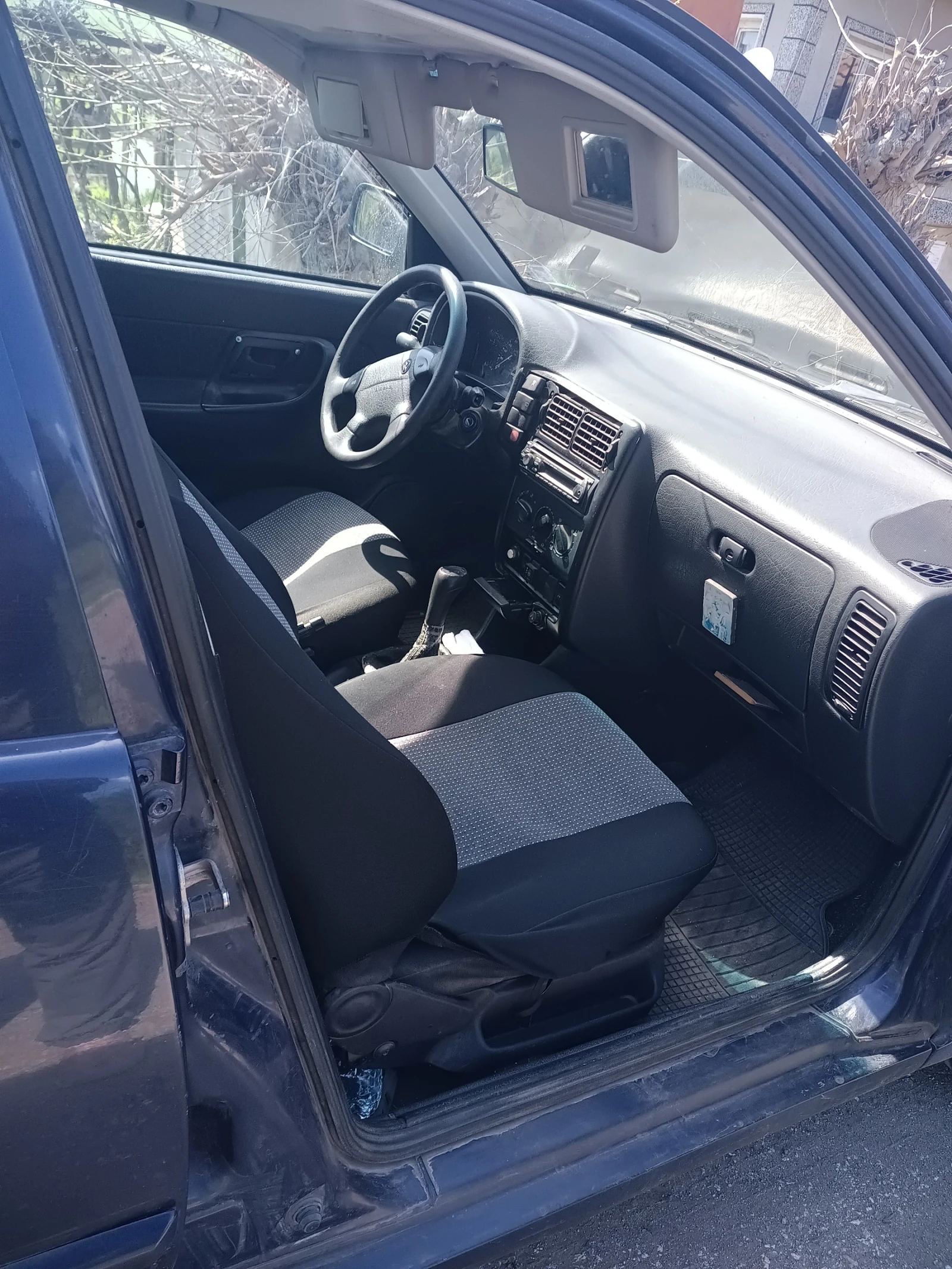 VW Polo  - изображение 4