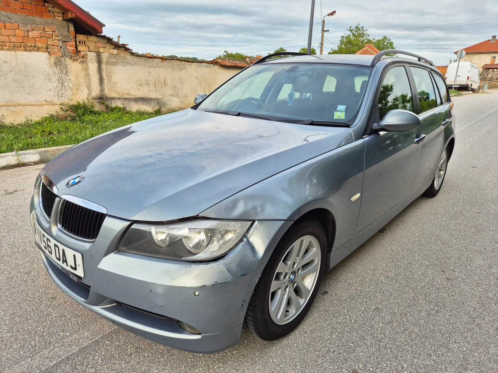 BMW 318  - изображение 7