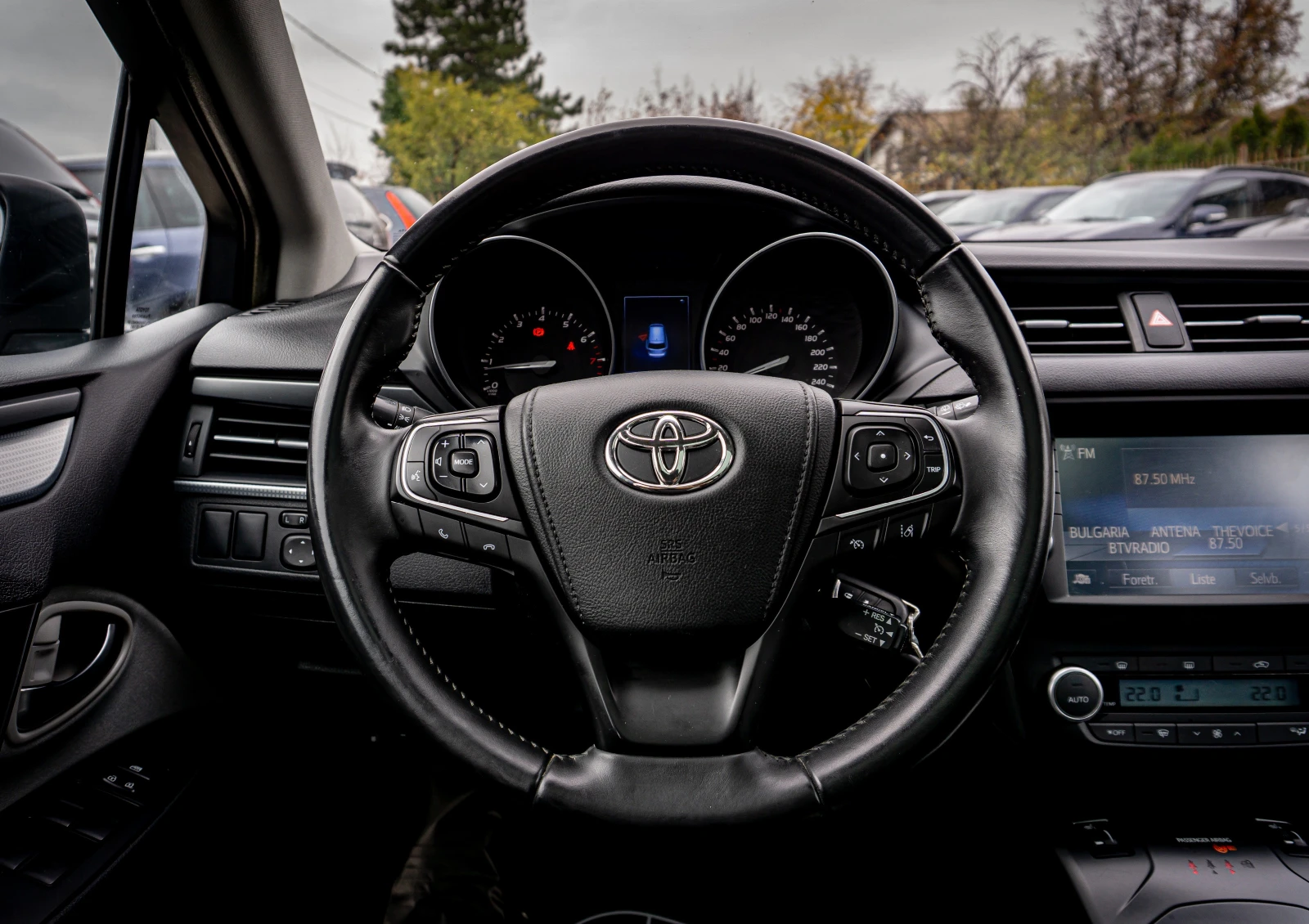 Toyota Avensis 1.8 VVT-i 2nd Facelift |    | Mobile.bg   9