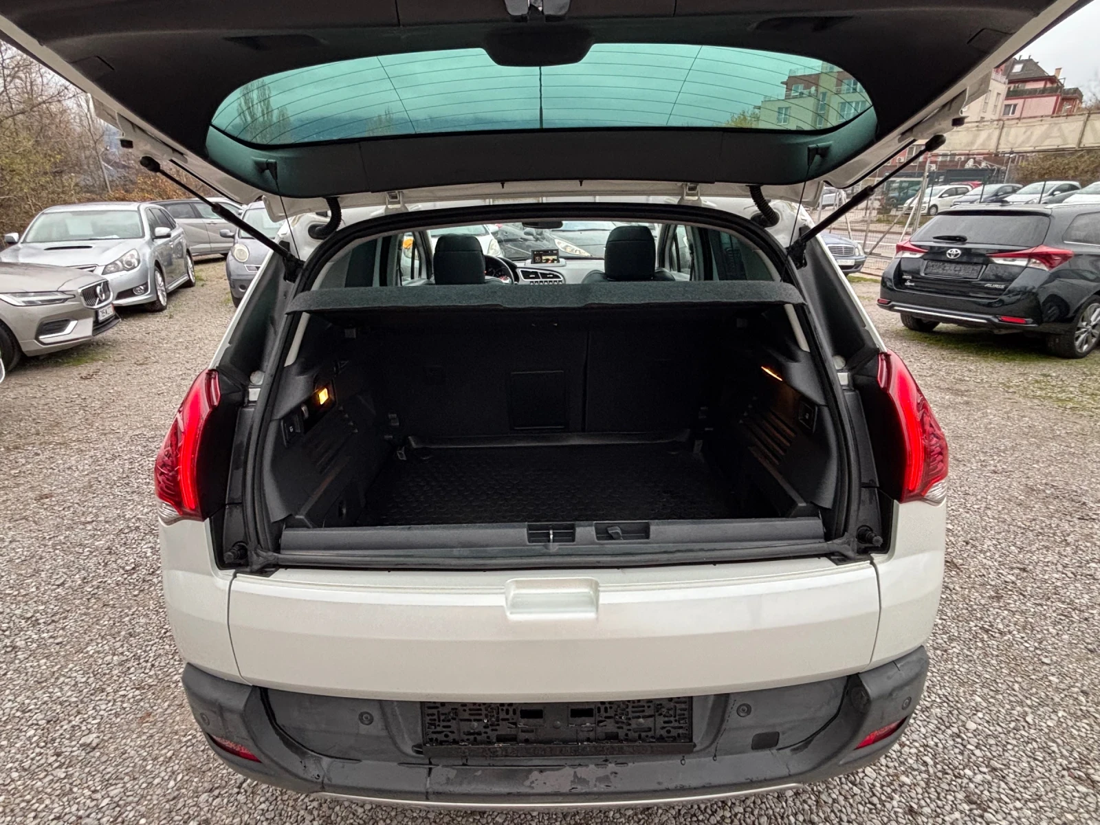 Peugeot 3008 1.6HDI - изображение 7