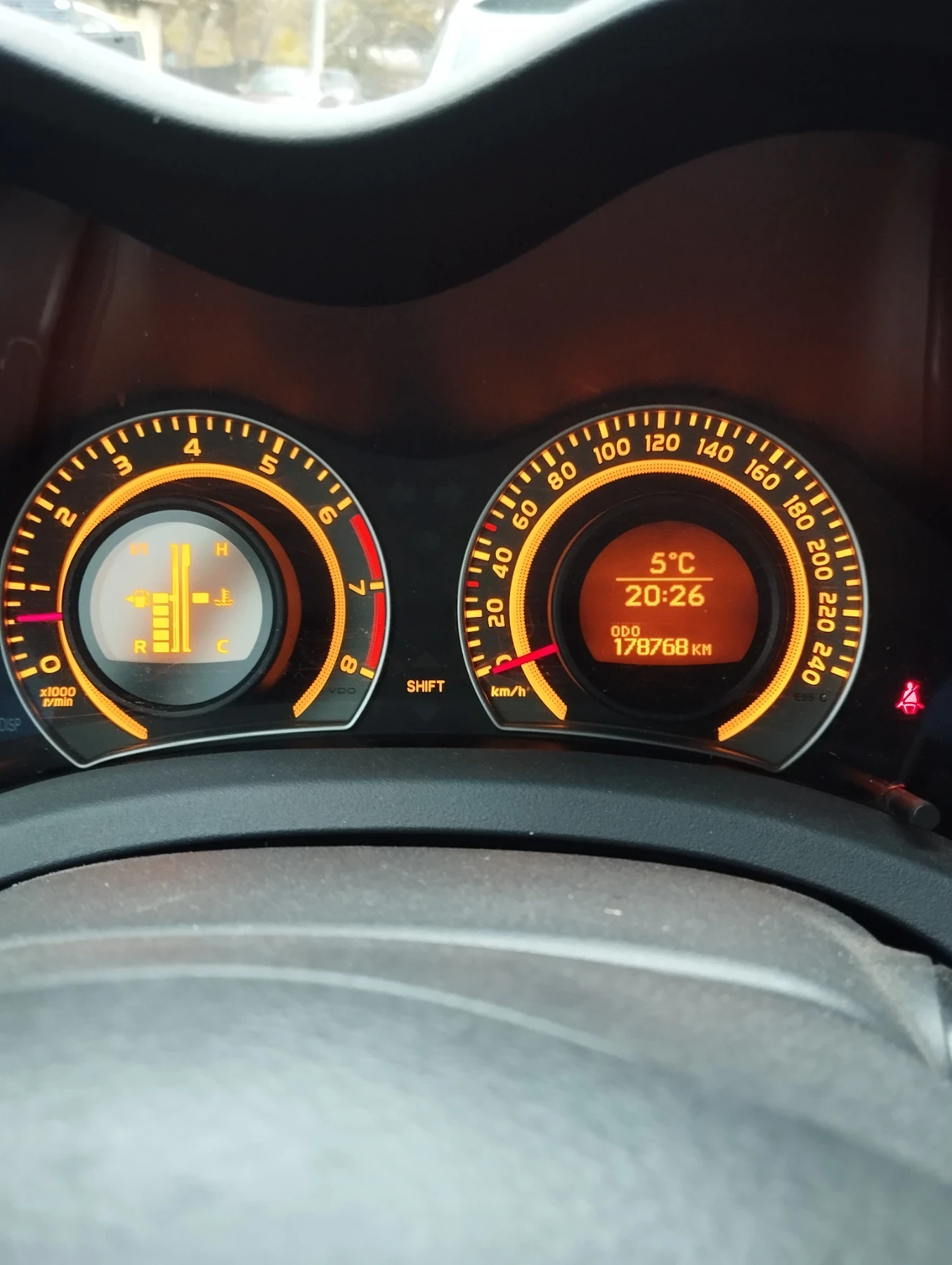 Toyota Auris Auris  | Mobile.bg   6