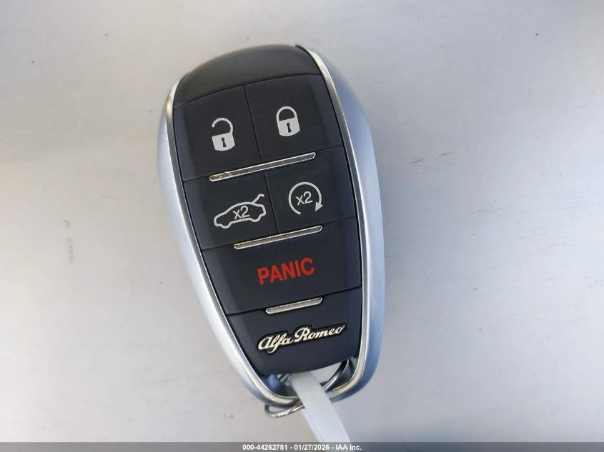 Alfa Romeo Giulia VELOCE * ����������* ���� �� �� | Mobile.bg � ����������� 11