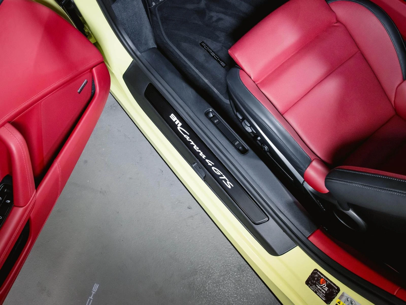 Porsche 911 992.2 CARRERA 4 GTS CHRONO BOSE 360 CAMERA | Mobile.bg � ����������� 11