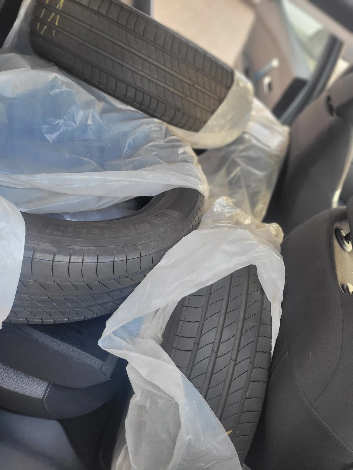 Citroen C4 e C4 , снимка 13 - Автомобили и джипове - 53708485