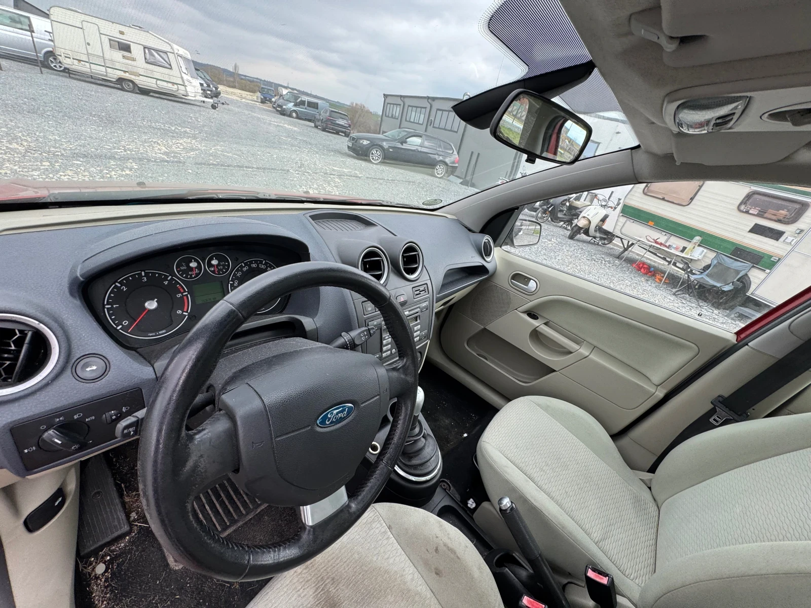 Ford Fiesta КЛИМАТИК!!!, снимка 11 - Автомобили и джипове - 53926576