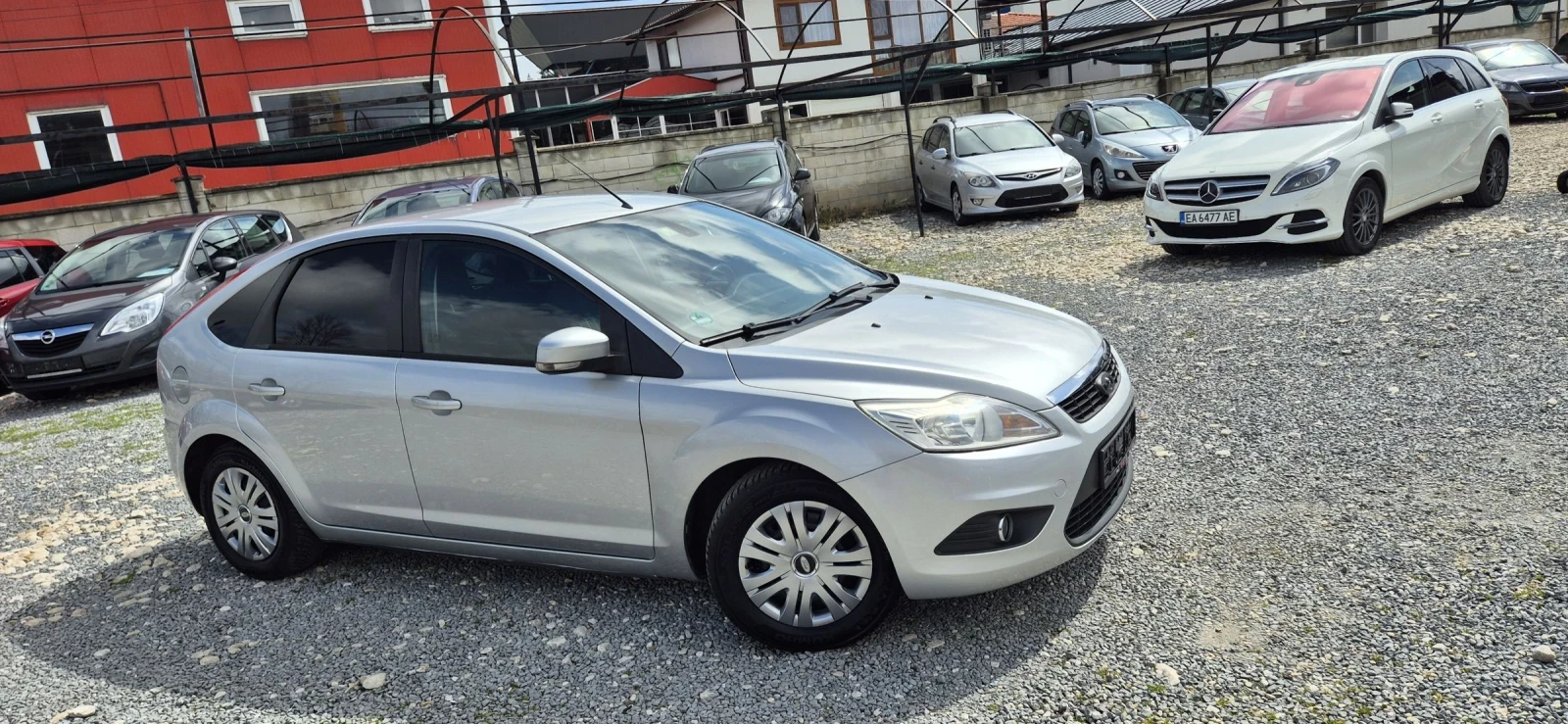 Ford Focus 1.6 NAVI, снимка 4 - Автомобили и джипове - 54078181
