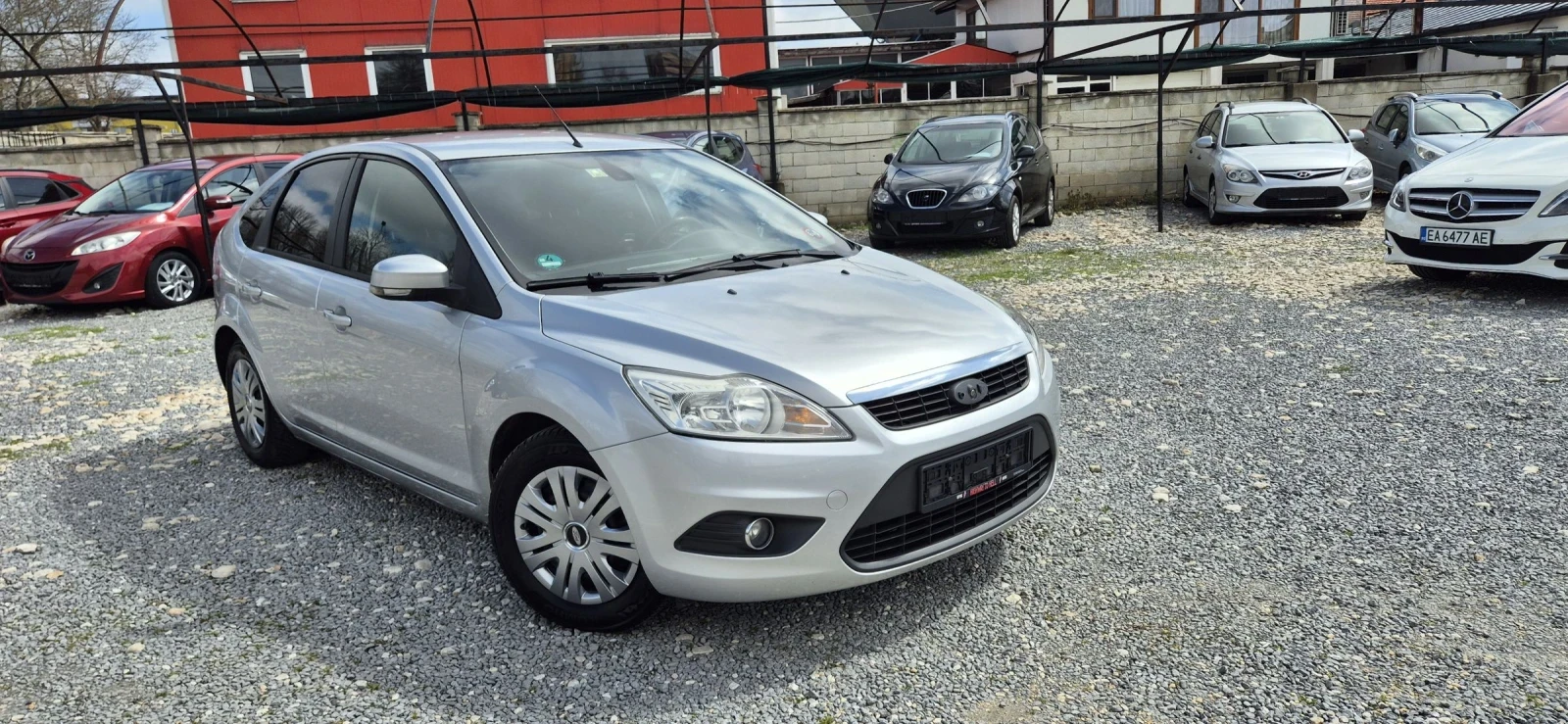 Ford Focus 1.6 NAVI, снимка 3 - Автомобили и джипове - 54078181