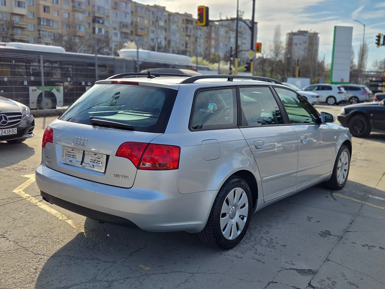 Audi A4 1.9TDI БЕЗ АНАЛОГ* 116к.с. NAVI* КАТО НОВА* , снимка 5 - Автомобили и джипове - 54114378