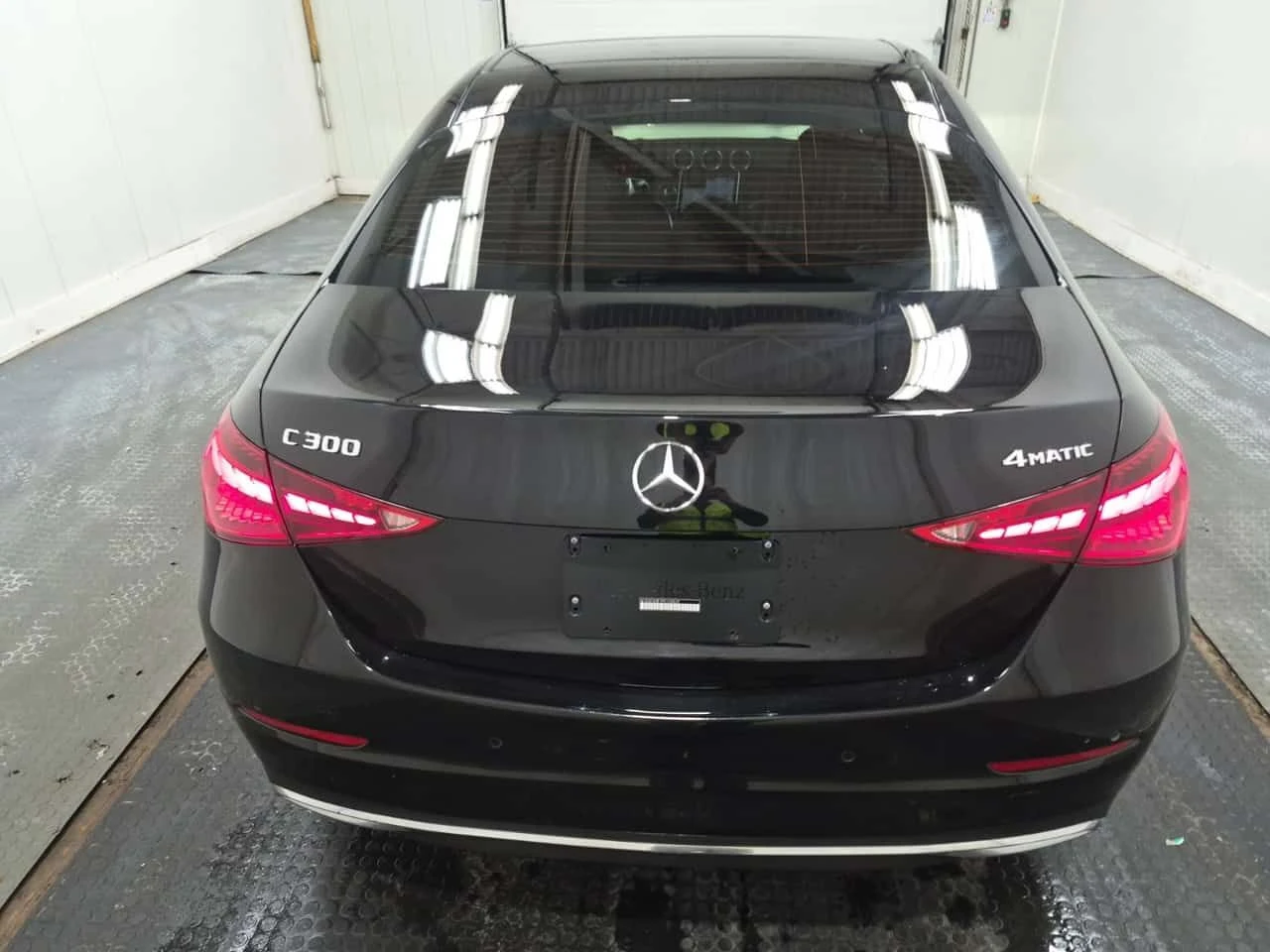 Mercedes-Benz C 300 * CARFAX * БЕЗ ПЪРВОНАЧАЛНА ВНОСКА, снимка 4 - Автомобили и джипове - 54355168