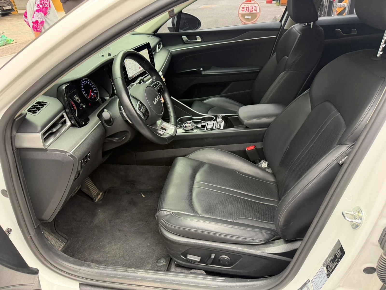 Kia K5 2.0LPI / Очакван внос !!!, снимка 8 - Автомобили и джипове - 54739109