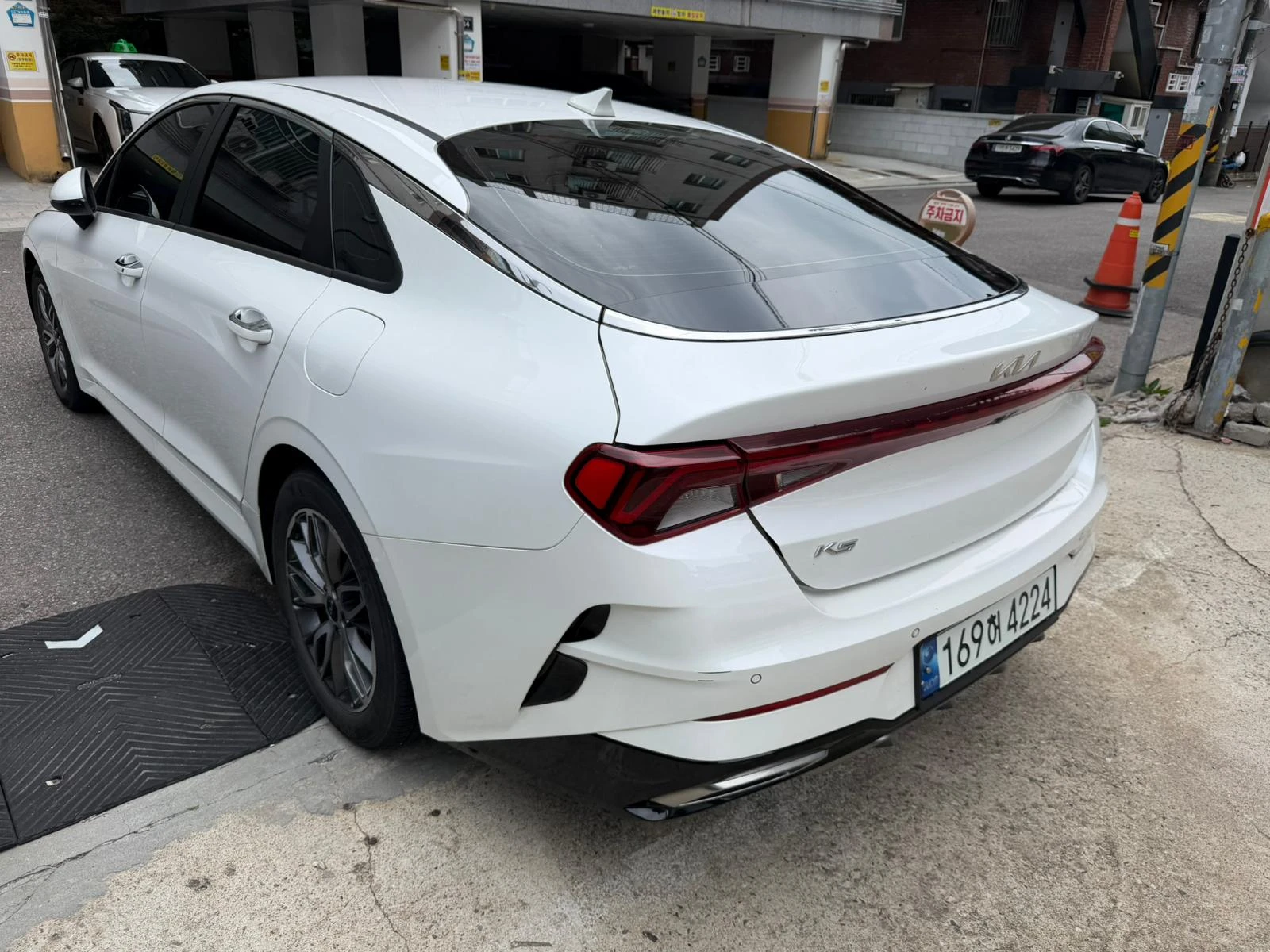 Kia K5 2.0LPI / Очакван внос !!!, снимка 2 - Автомобили и джипове - 54739109