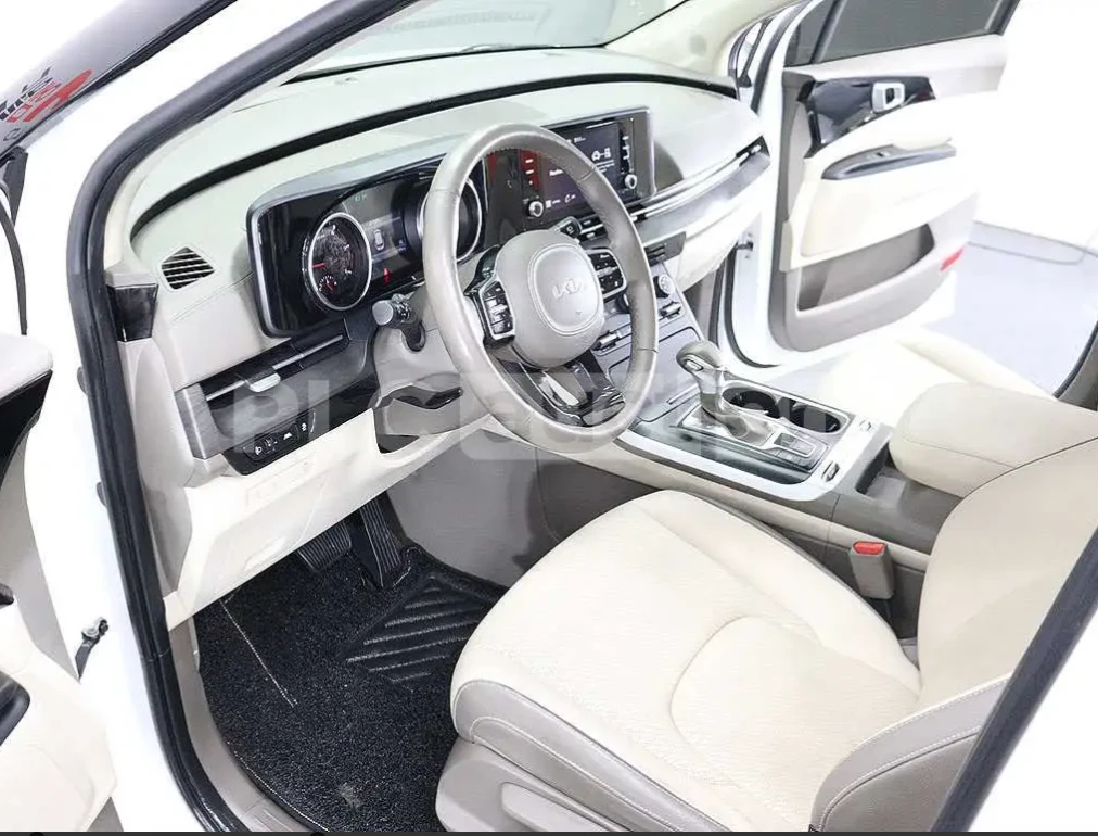 Kia Carnival �������� | ��������� | ������ | Mobile.bg � ����������� 6
