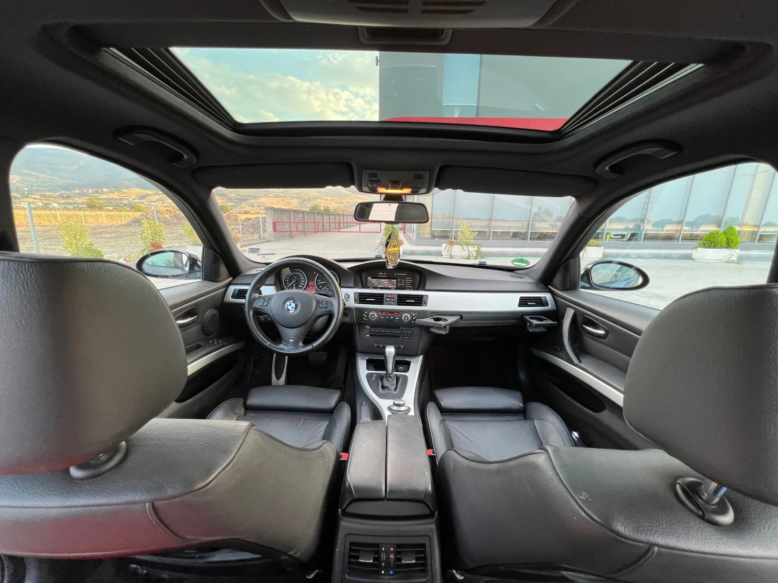 BMW 330 E90 , снимка 9 - Автомобили и джипове - 55350454
