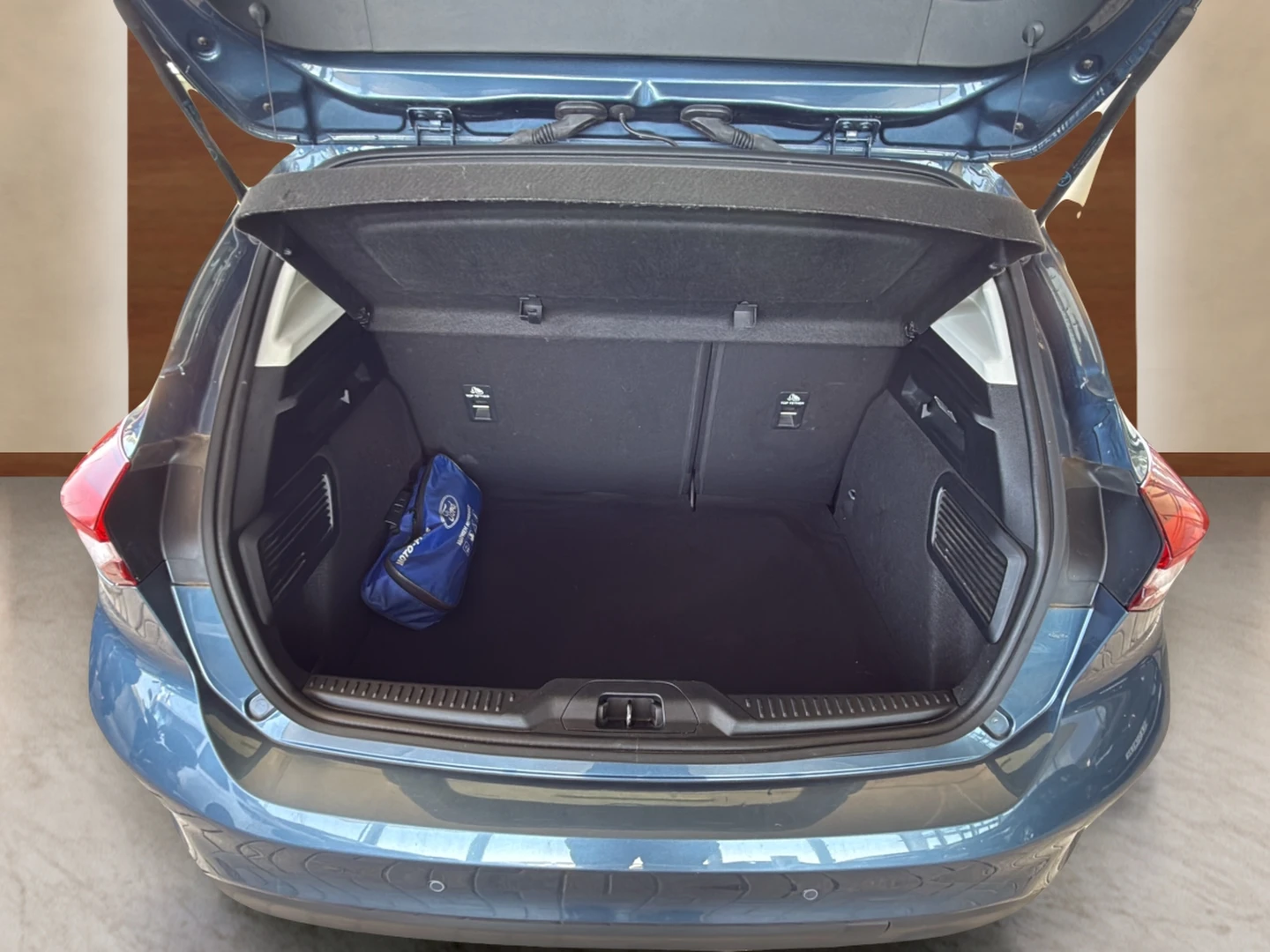 Ford Focus 1.0 EcoBoost, снимка 9 - Автомобили и джипове - 55547113
