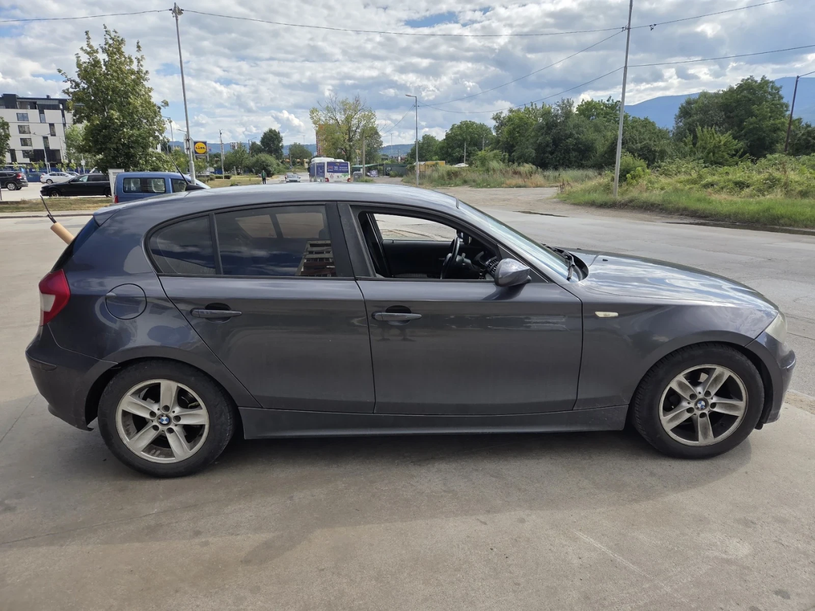 BMW 118, снимка 2 - Автомобили и джипове - 55904682