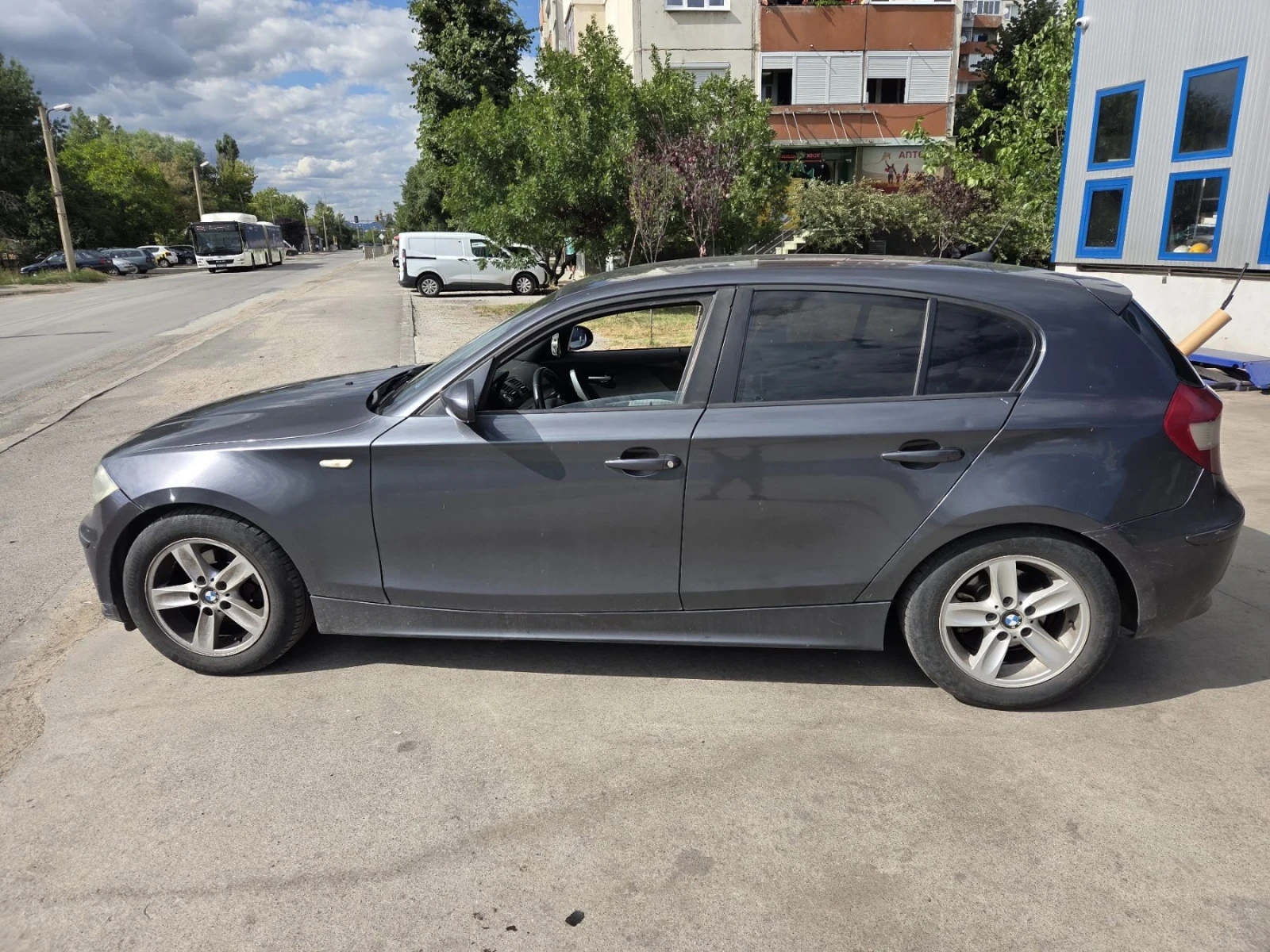BMW 118, снимка 3 - Автомобили и джипове - 55904682