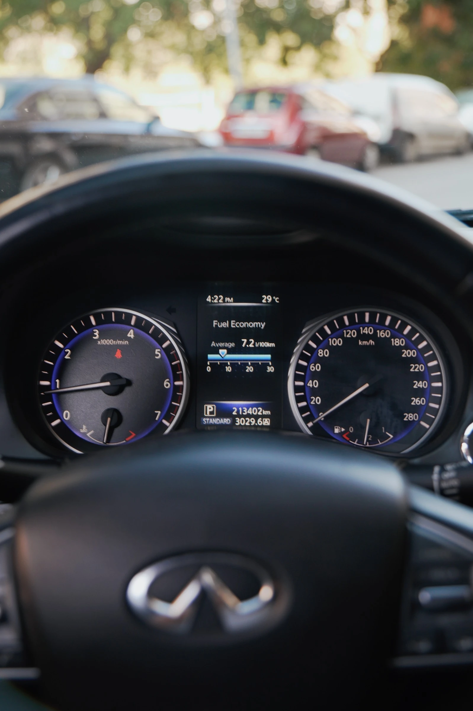 Infiniti Q50, снимка 8 - Автомобили и джипове - 55992105