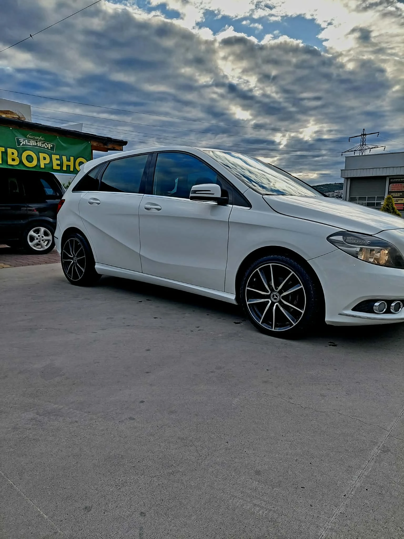 Mercedes-Benz B 180 CDI, снимка 8 - Автомобили и джипове - 56008637