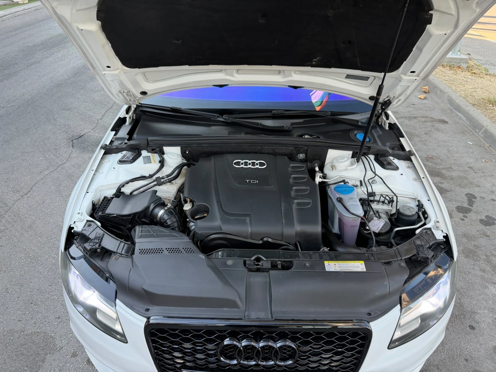 Audi A4 Avant 2.0tdi 8sk avtomatik, снимка 12 - Автомобили и джипове - 56060417
