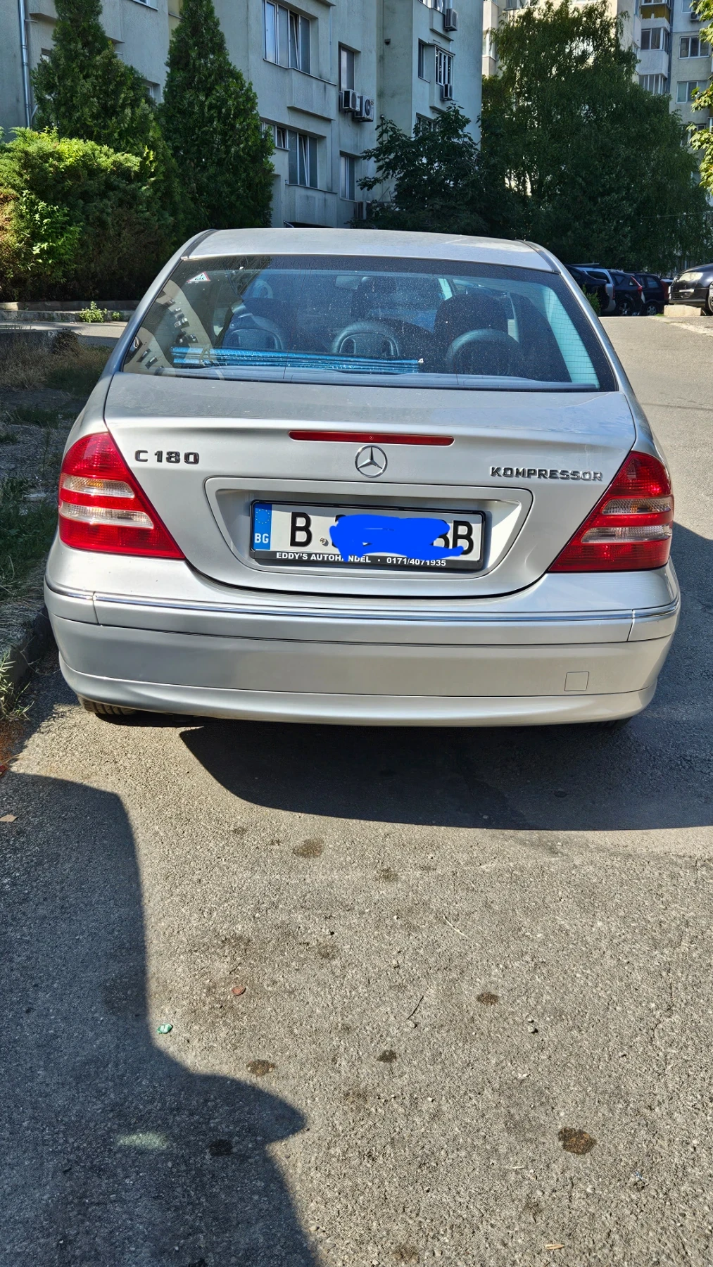 Mercedes-Benz C 180, снимка 2 - Автомобили и джипове - 56168479