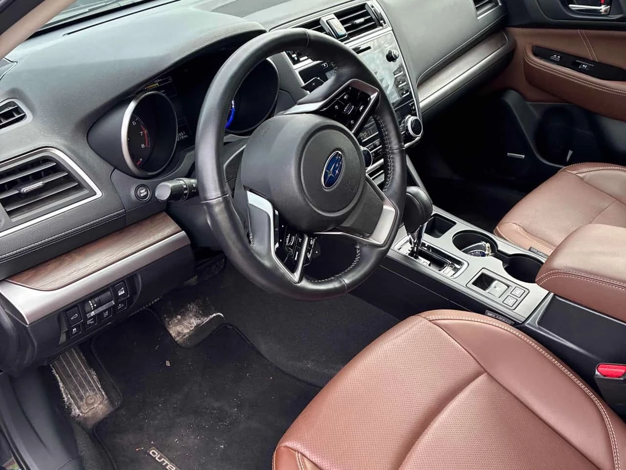 Subaru Outback * Premier * АВТОКРЕДИТ БЕЗ ПЪРВОНАЧАЛНА ВНОСКА* , снимка 5 - Автомобили и джипове - 56193061