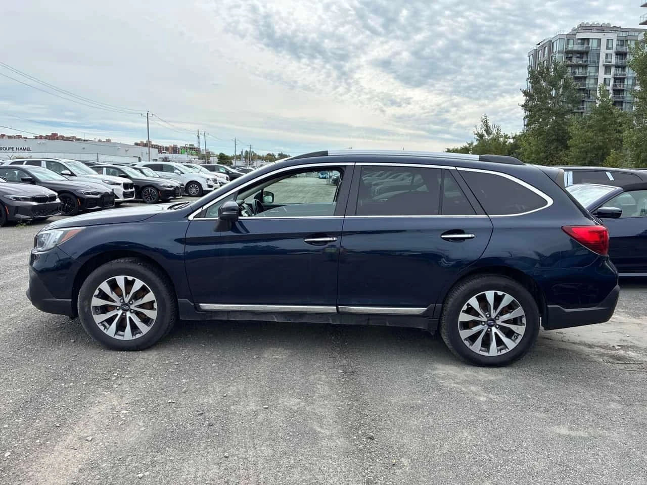 Subaru Outback * Premier * АВТОКРЕДИТ БЕЗ ПЪРВОНАЧАЛНА ВНОСКА* , снимка 2 - Автомобили и джипове - 56193061